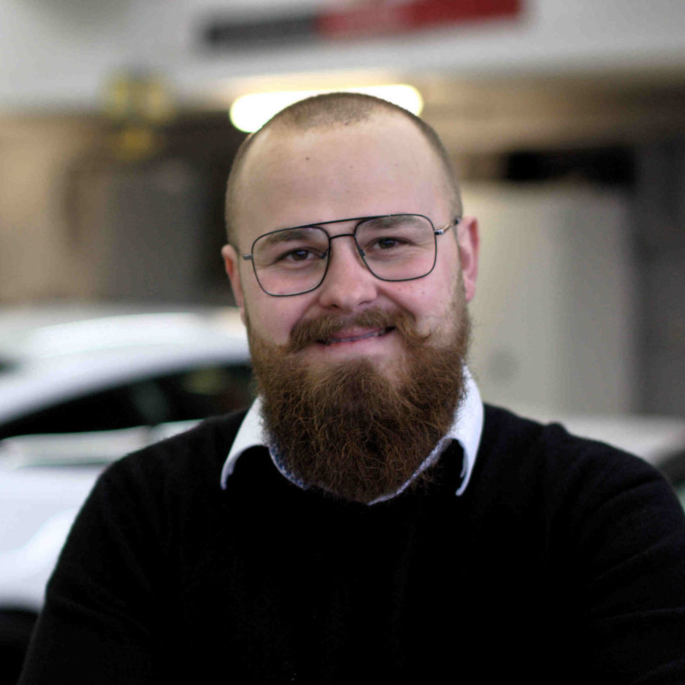 Artem scaled e1584084720611 - Wilkommen